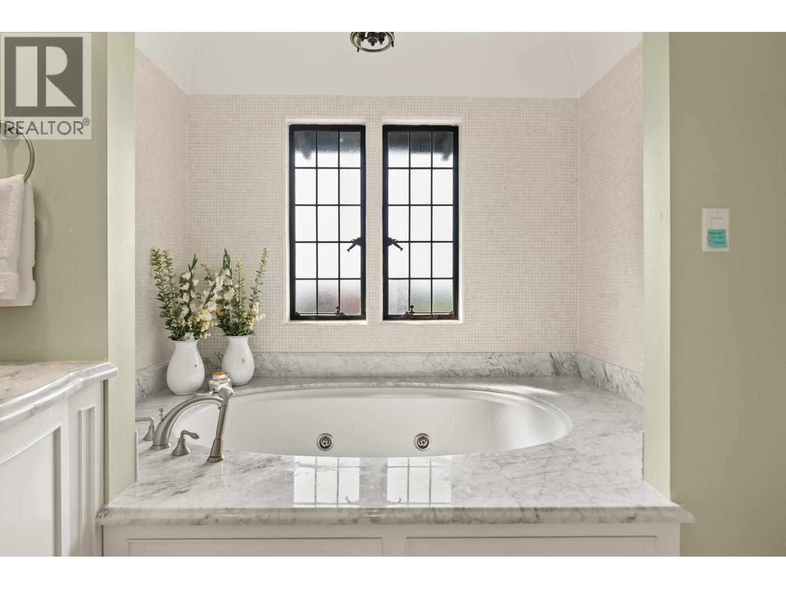 2206 Sw Marine Drive, Vancouver, British Columbia  V6P 6C2 - Photo 32 - R3047432