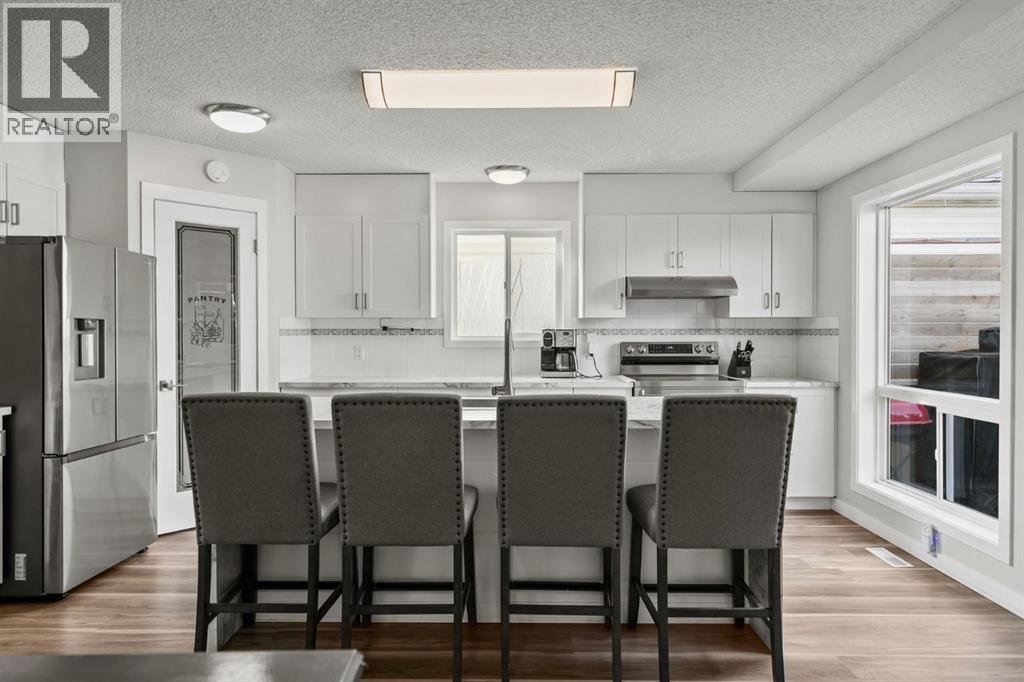 144 Inverness Rise Se, Calgary, Alberta  T2Z 2X1 - Photo 13 - A2267228