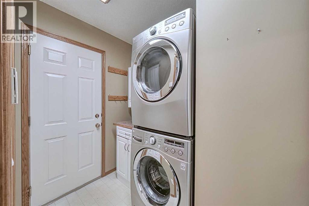 54 Eagleview Way, Cochrane, Alberta  T4C 1P6 - Photo 32 - A2272151