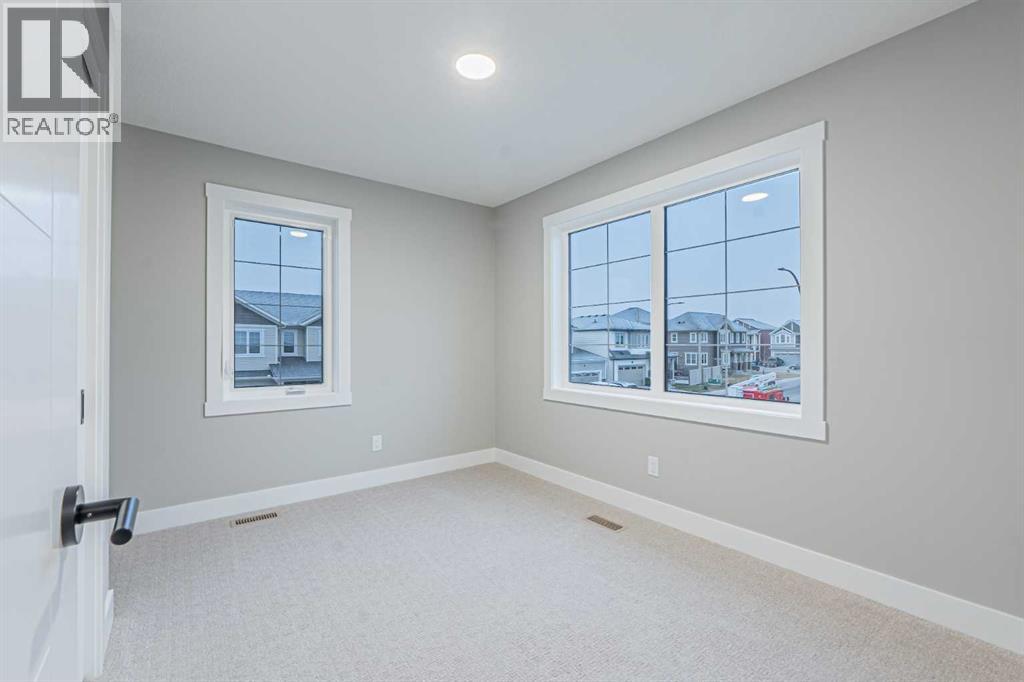 12 Cityside Crescent Ne, Calgary, Alberta  T3N 2N3 - Photo 33 - A2272830