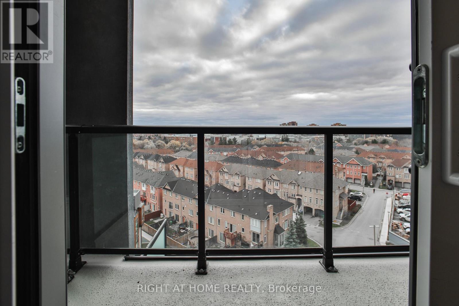 808 - 225 Malta Avenue, Brampton, Ontario  L6Y 6L6 - Photo 9 - W12586800