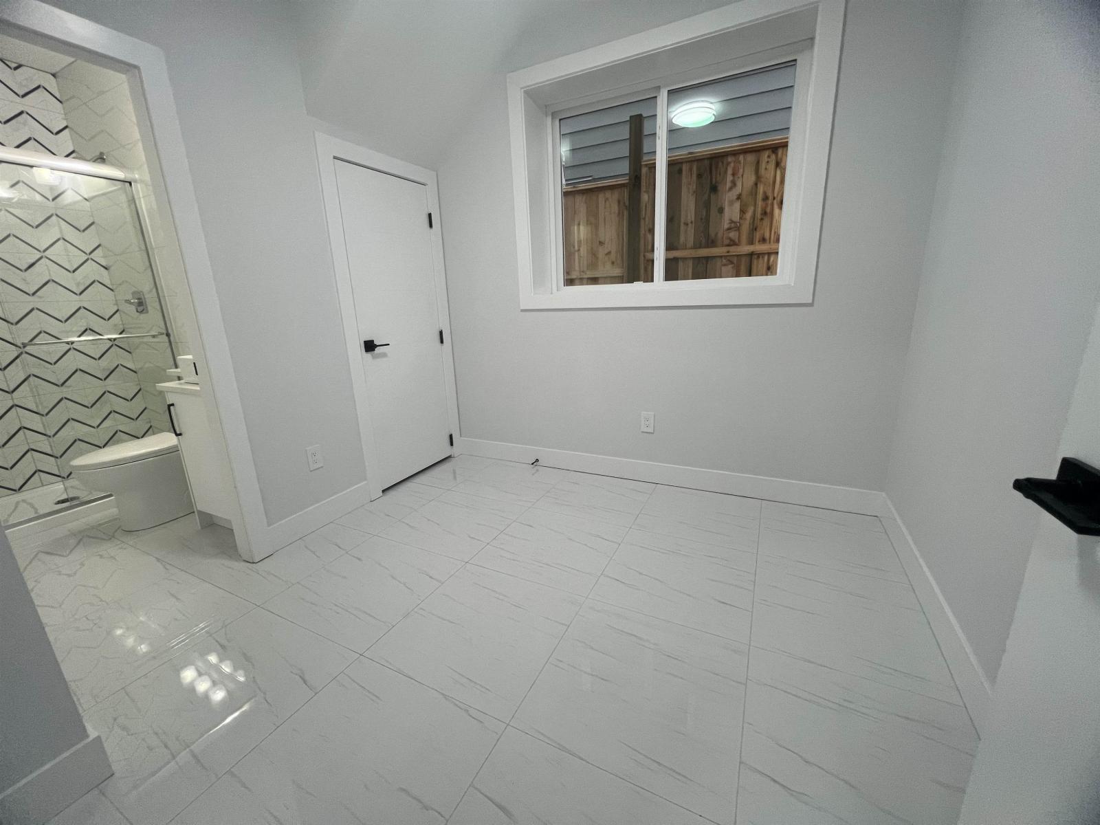 166xx 18a Avenue, Surrey, British Columbia V3Z 1A2 - Photo 11 - R3070957