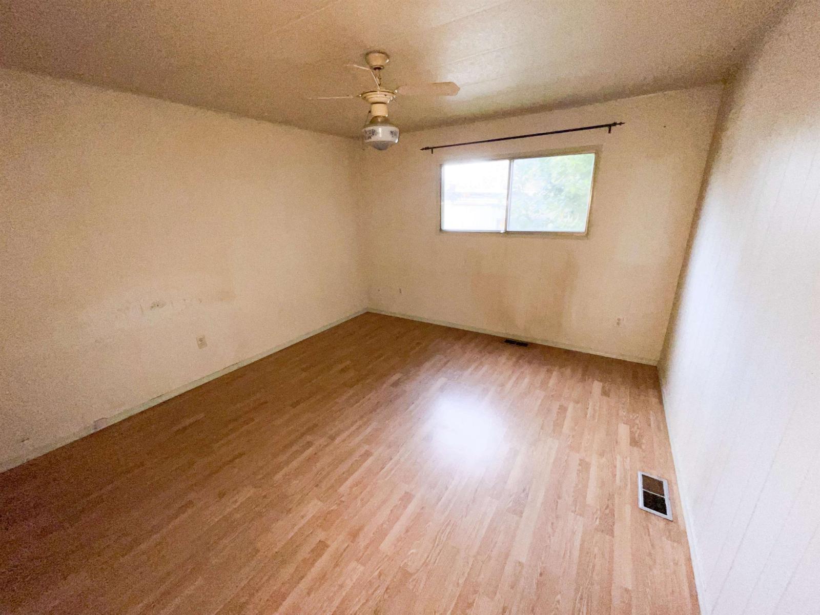 53 7790 King George Boulevard, Surrey, British Columbia  V3W 5Y4 - Photo 3 - R3070932