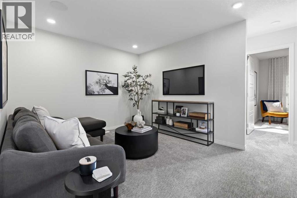 135 Huxland Road Ne, Calgary, Alberta  T2A 7X4 - Photo 4 - A2273169