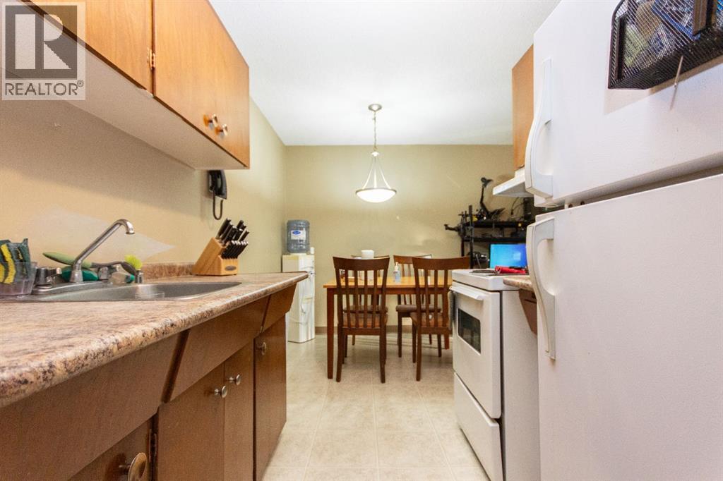 203, 4811 55 Street, Red Deer, Alberta  T4N 2J2 - Photo 4 - A2273002
