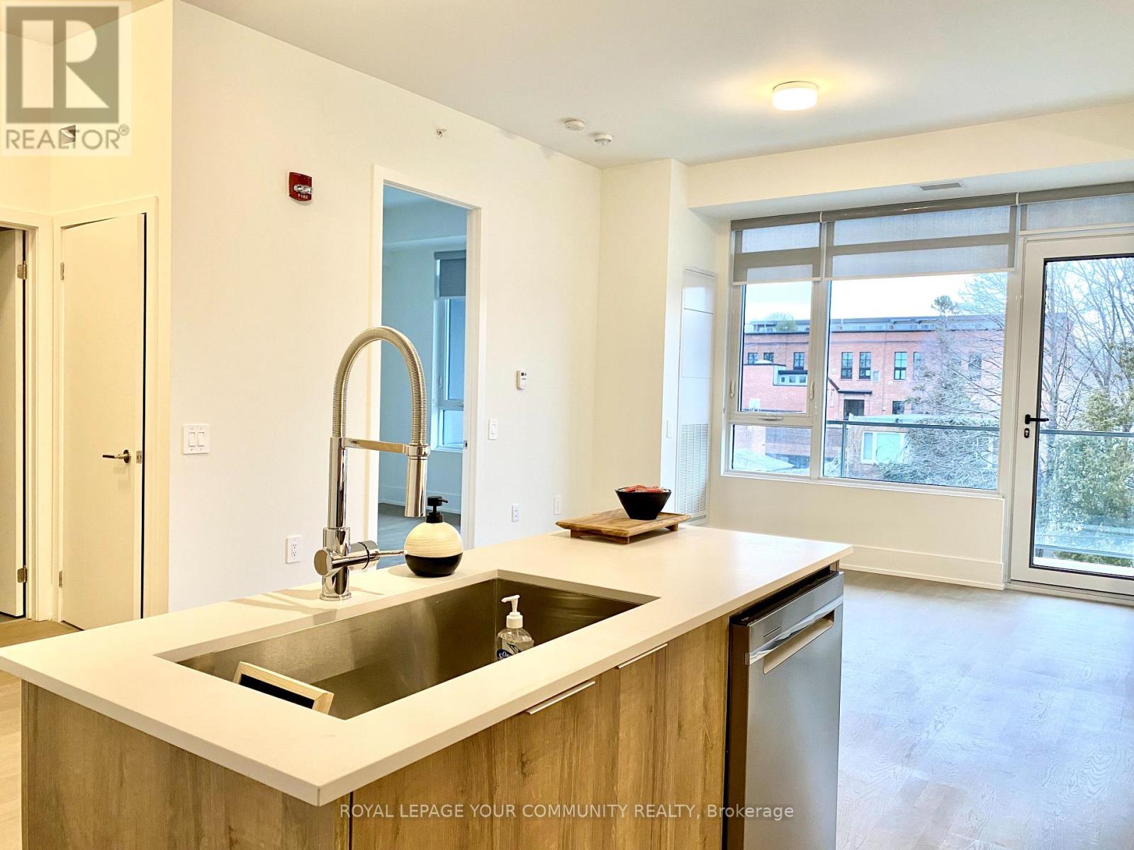 308 - 495 Logan Avenue, Toronto, Ontario M4K 0A5 - Photo 5 - E12566236