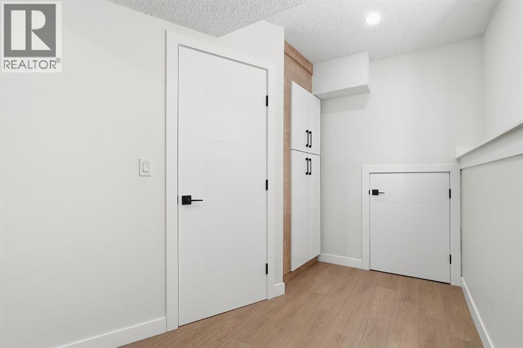 96 Falshire Drive Ne, Calgary, Alberta  T3J 3A3 - Photo 31 - A2273054