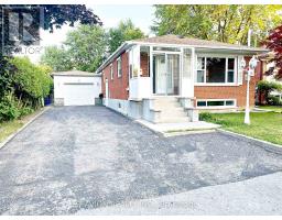 Upper - 316 Gells Road, Richmond Hill (Crosby), Ca