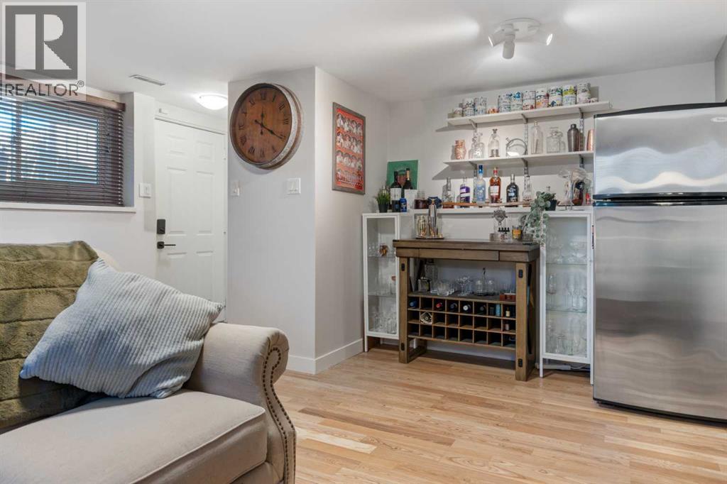 7132 36 Avenue Nw, Calgary, Alberta  T3B 1T8 - Photo 24 - A2272731