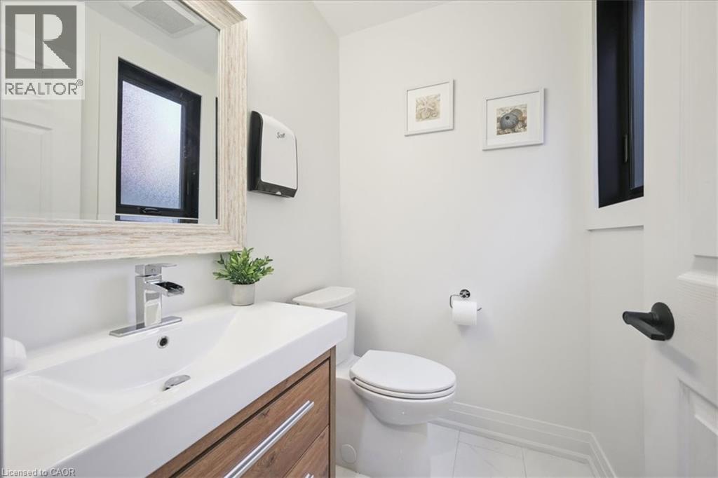 2413 Gladstone Avenue, Oakville, Ontario  L6H 6P2 - Photo 16 - 40790412