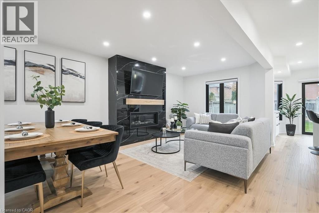 2413 Gladstone Avenue, Oakville, Ontario  L6H 6P2 - Photo 5 - 40790412