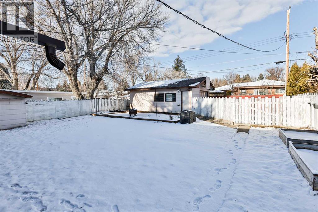 1321 17 Avenue S, Lethbridge, Alberta  T1K 1A3 - Photo 2 - A2272317