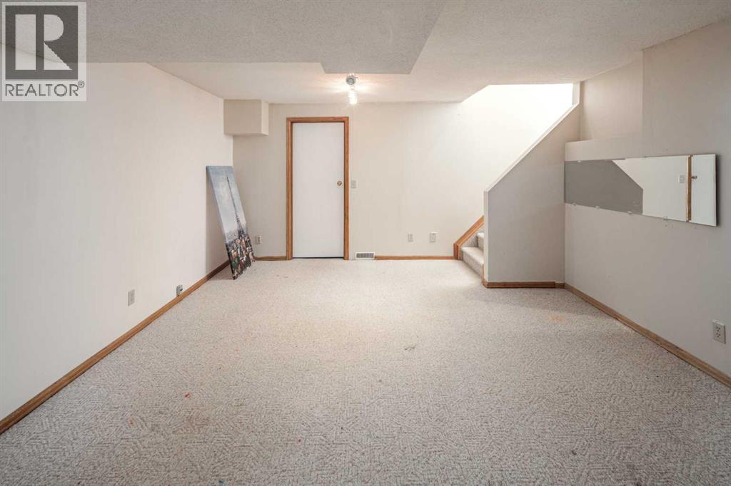 16 Sunhaven Way Se, Calgary, Alberta  T2X 2N7 - Photo 29 - A2256851