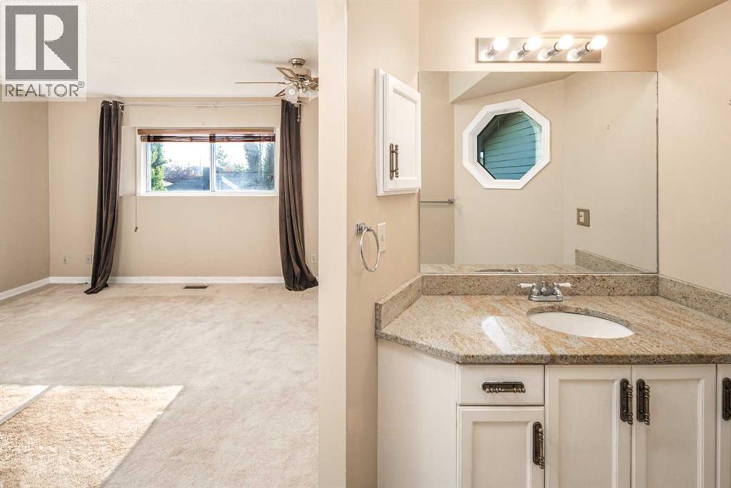 16 Sunhaven Way Se, Calgary, Alberta  T2X 2N7 - Photo 20 - A2256851