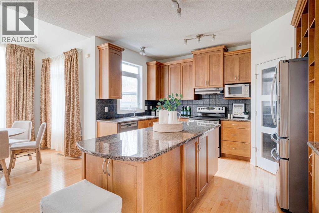 108 Tuscany Estates Close Nw, Calgary, Alberta  T3L 2Z7 - Photo 3 - A2268187