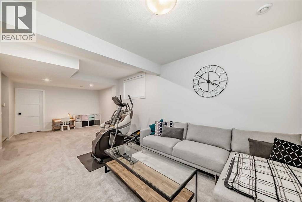 12 West Grove Link Sw, Calgary, Alberta  T3H 6E3 - Photo 33 - A2269918