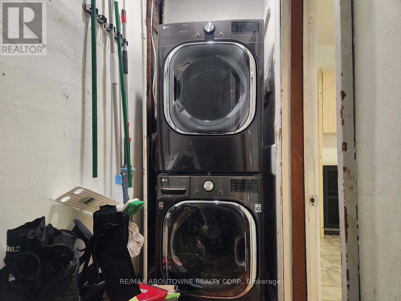 72 William Street, Hamilton, Ontario  L8L 5T7 - Photo 5 - X12586676