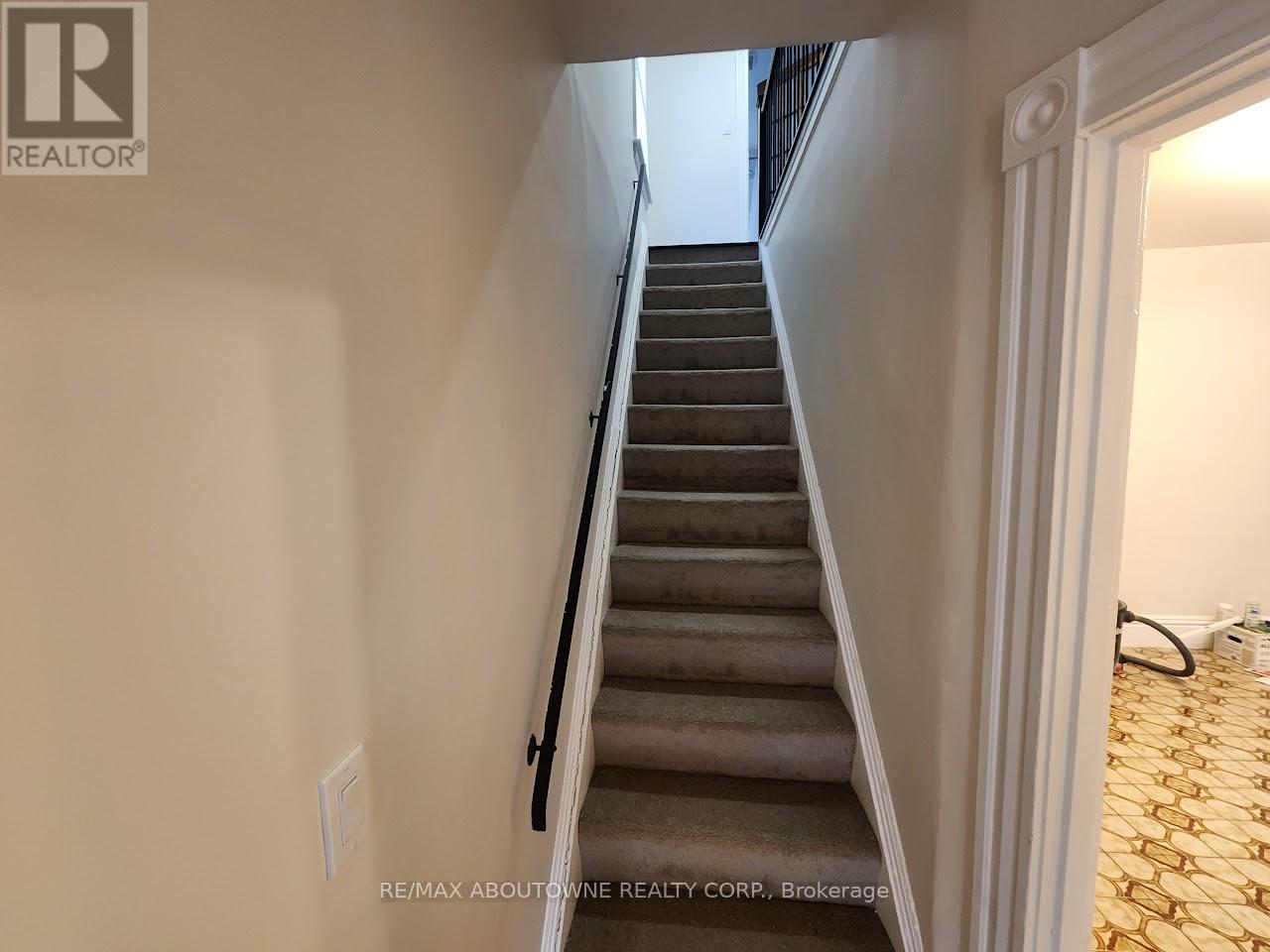 72 William Street, Hamilton, Ontario  L8L 5T7 - Photo 7 - X12586676