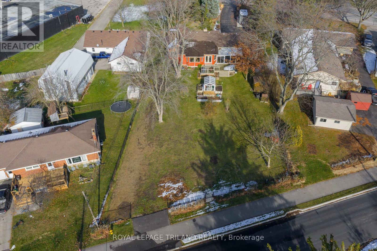 209 ELK STREET, Aylmer, Ontario