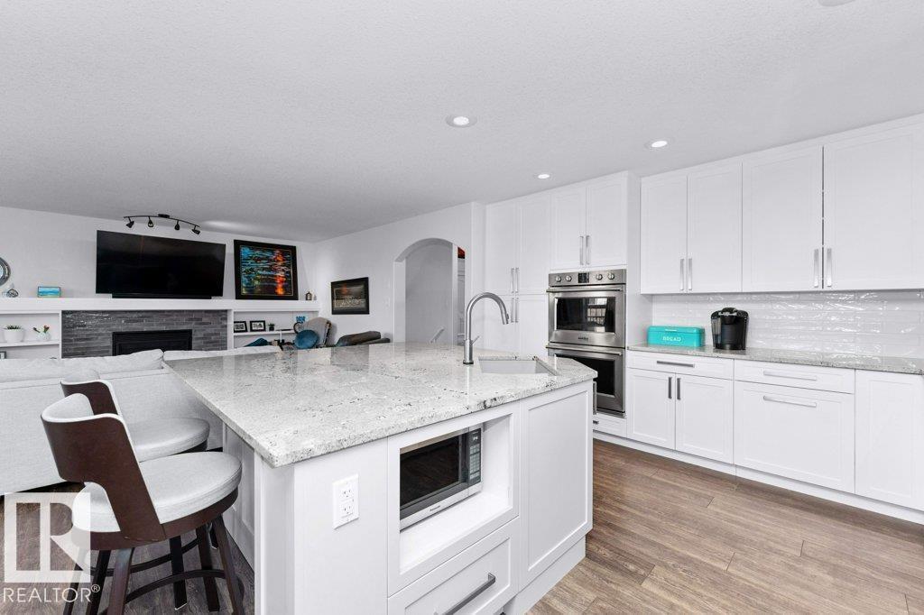 8220 Shaske Pl Nw, Edmonton, Alberta  T6R 3V9 - Photo 11 - E4467029