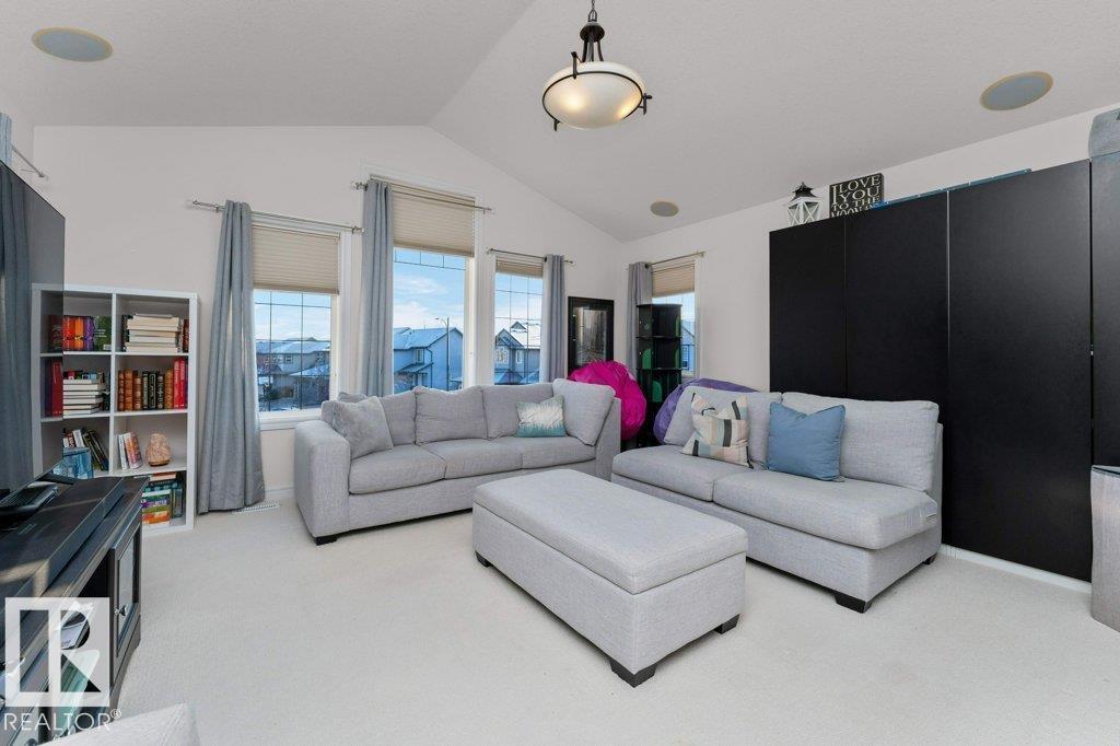 8220 Shaske Pl Nw, Edmonton, Alberta  T6R 3V9 - Photo 38 - E4467029