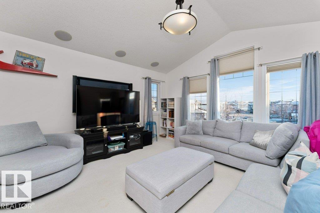 8220 Shaske Pl Nw, Edmonton, Alberta  T6R 3V9 - Photo 39 - E4467029