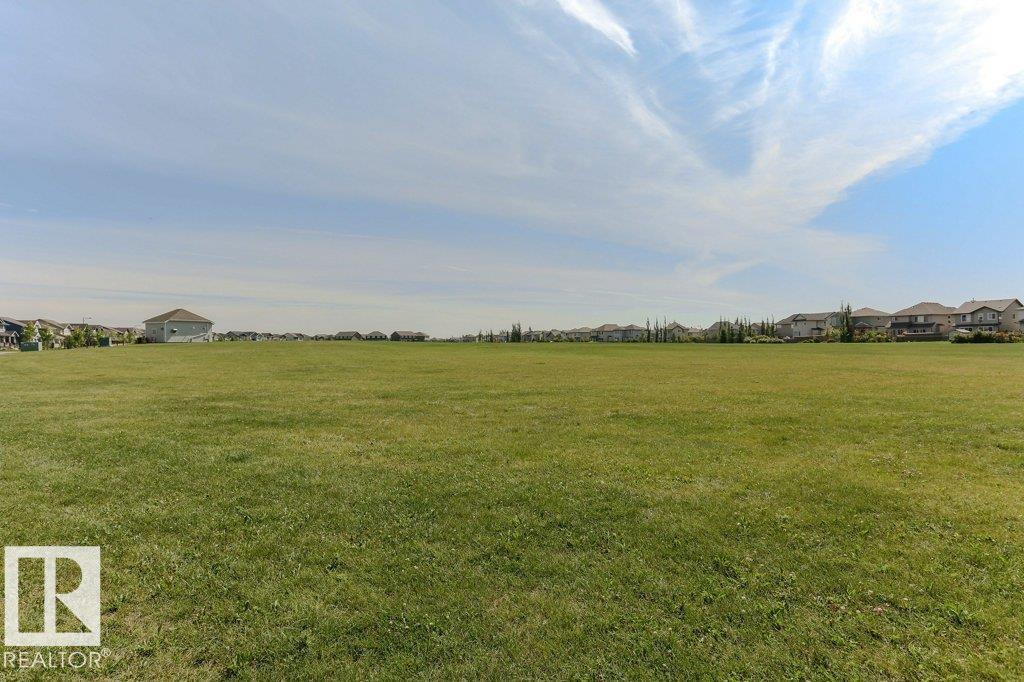 8220 Shaske Pl Nw, Edmonton, Alberta  T6R 3V9 - Photo 60 - E4467029