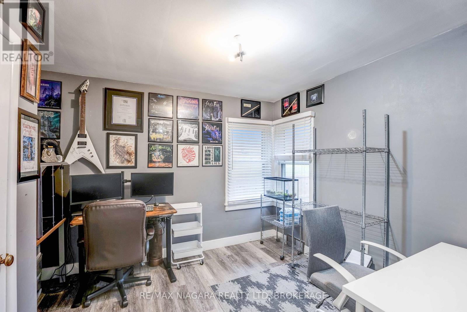 40 Maplewood Drive, St. Catharines, Ontario  L2M 3P1 - Photo 12 - X12586948