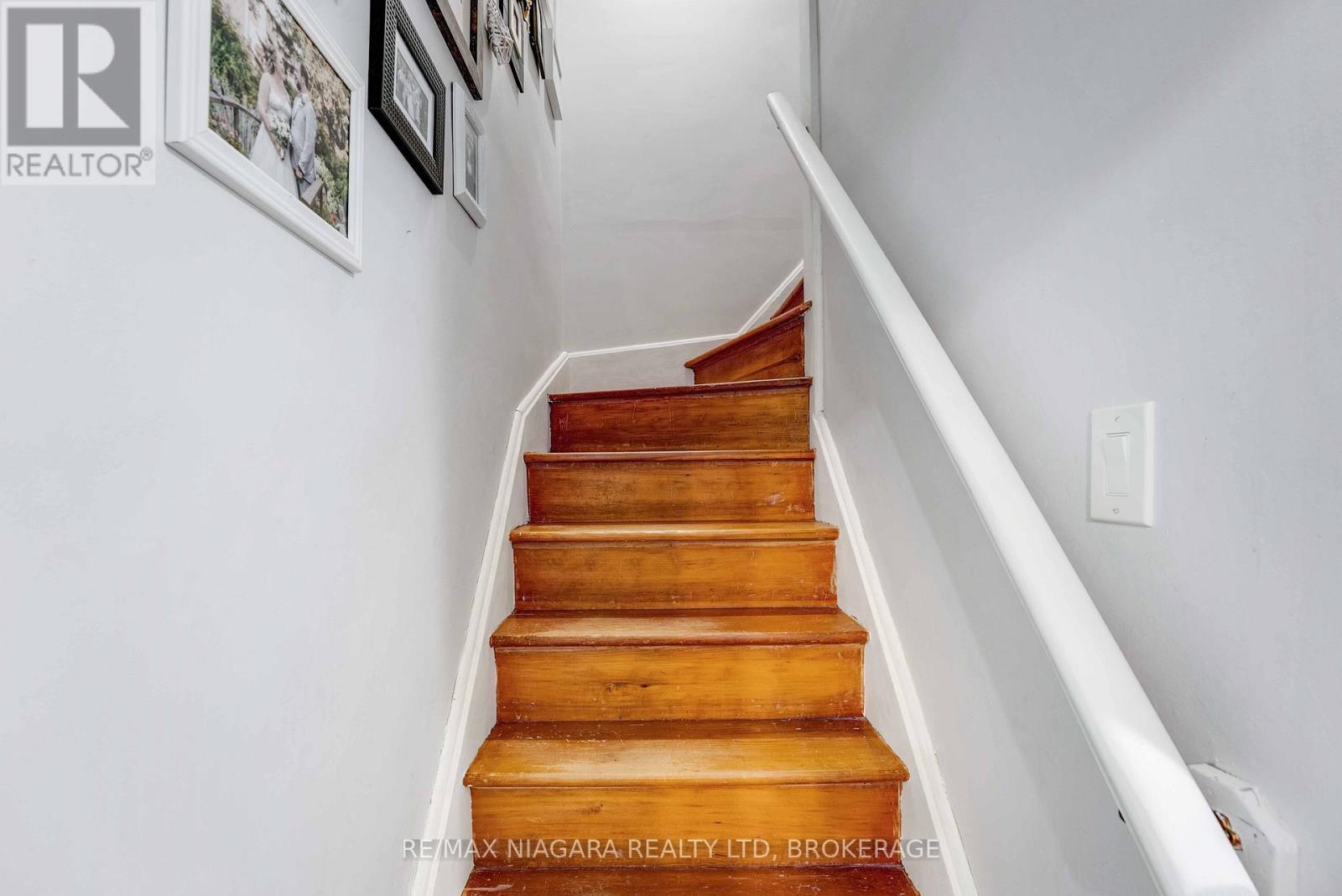 40 Maplewood Drive, St. Catharines, Ontario  L2M 3P1 - Photo 16 - X12586948