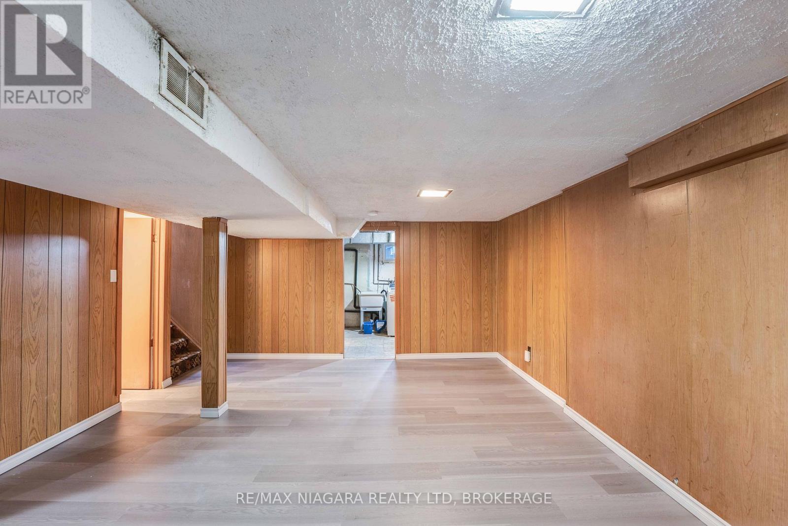 40 Maplewood Drive, St. Catharines, Ontario  L2M 3P1 - Photo 28 - X12586948