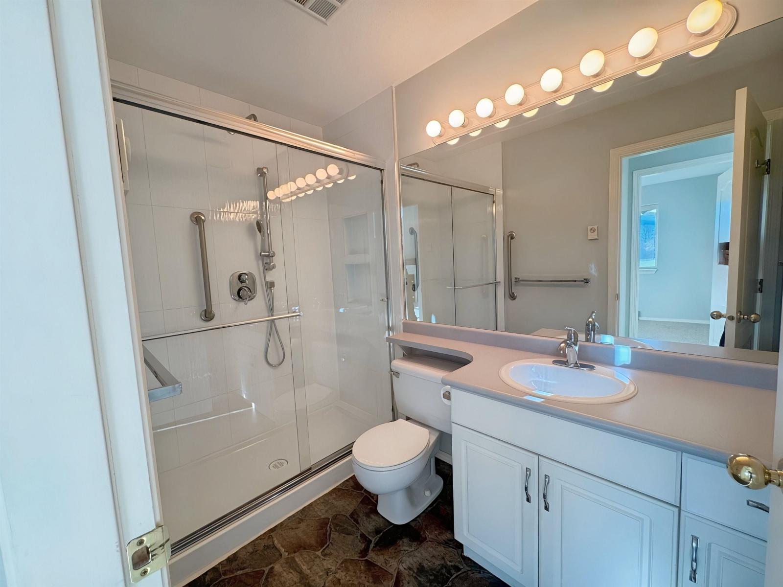 404 45520 Knight Road, Sardis West Vedder, Chilliwack, British Columbia  V2R 3Z2 - Photo 15 - R3070847