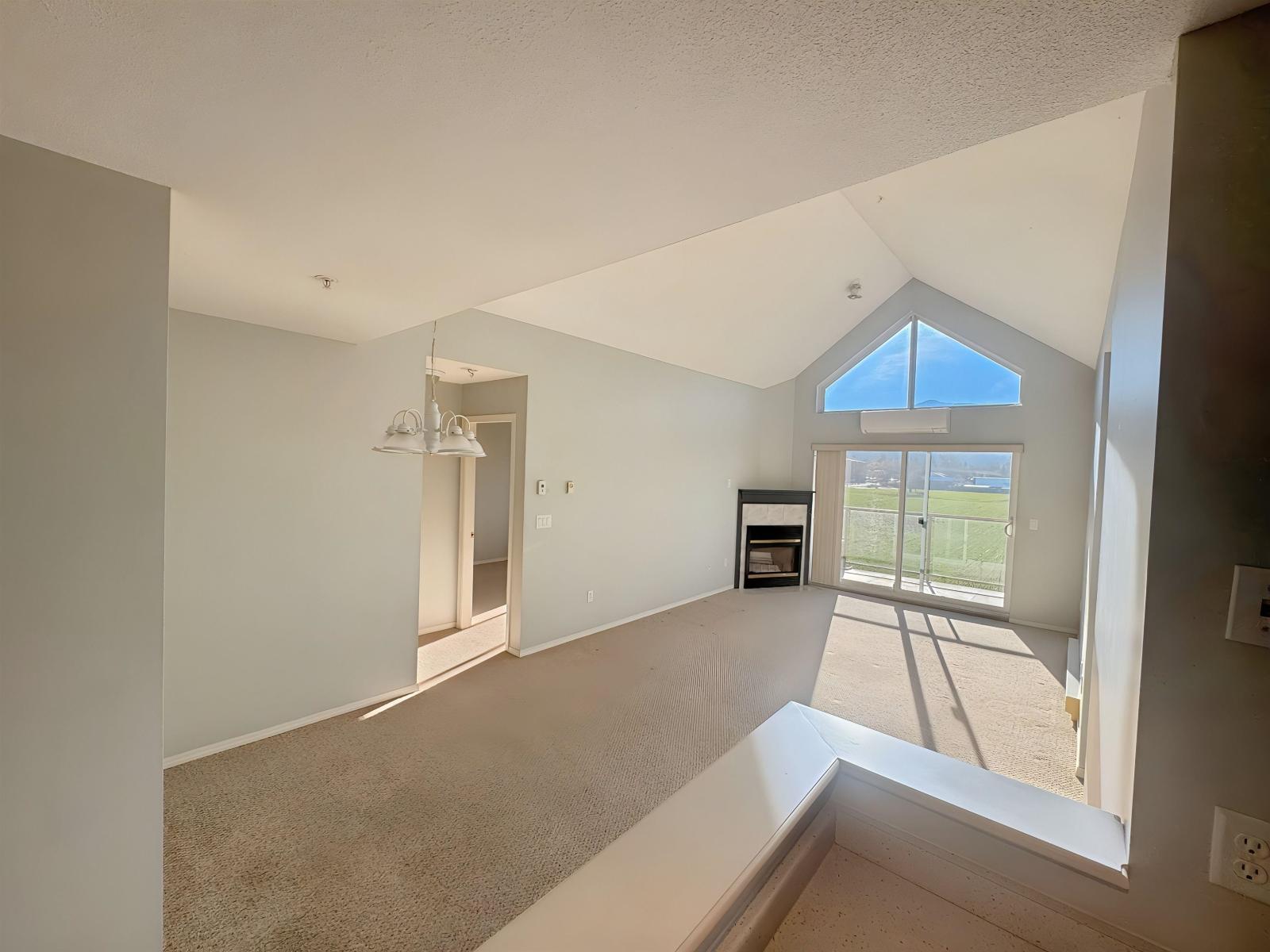 404 45520 Knight Road, Sardis West Vedder, Chilliwack, British Columbia  V2R 3Z2 - Photo 8 - R3070847