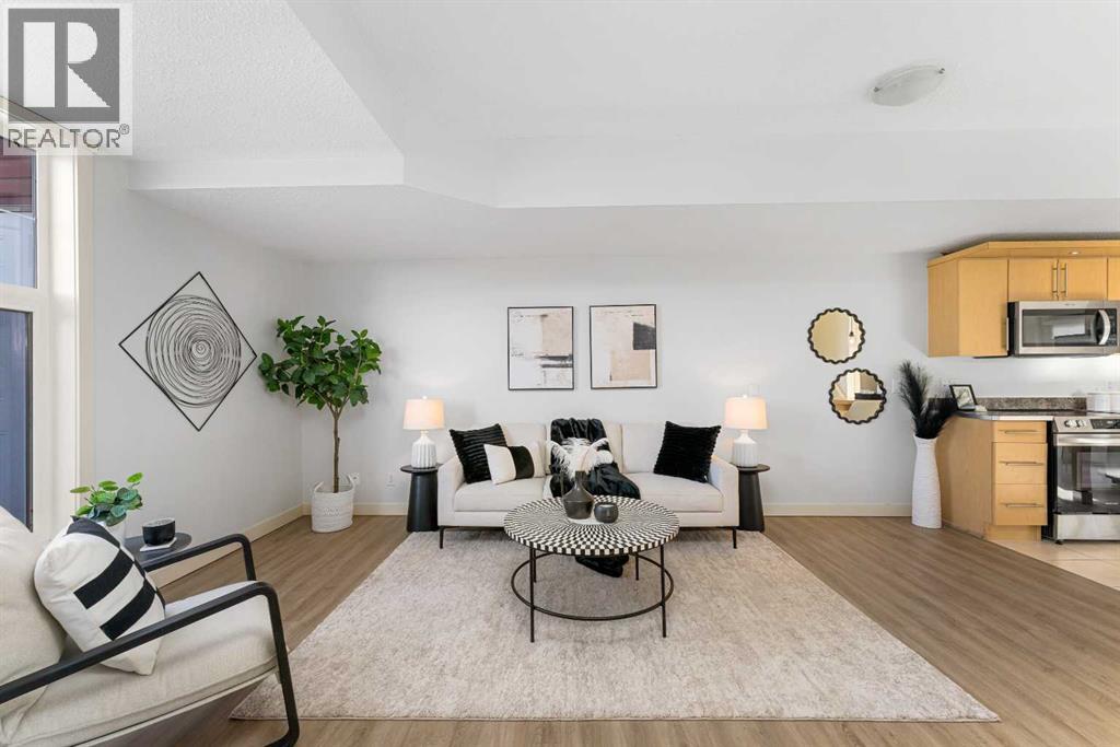 772 73 Street Sw, Calgary, Alberta  T3H 5V9 - Photo 6 - A2260970