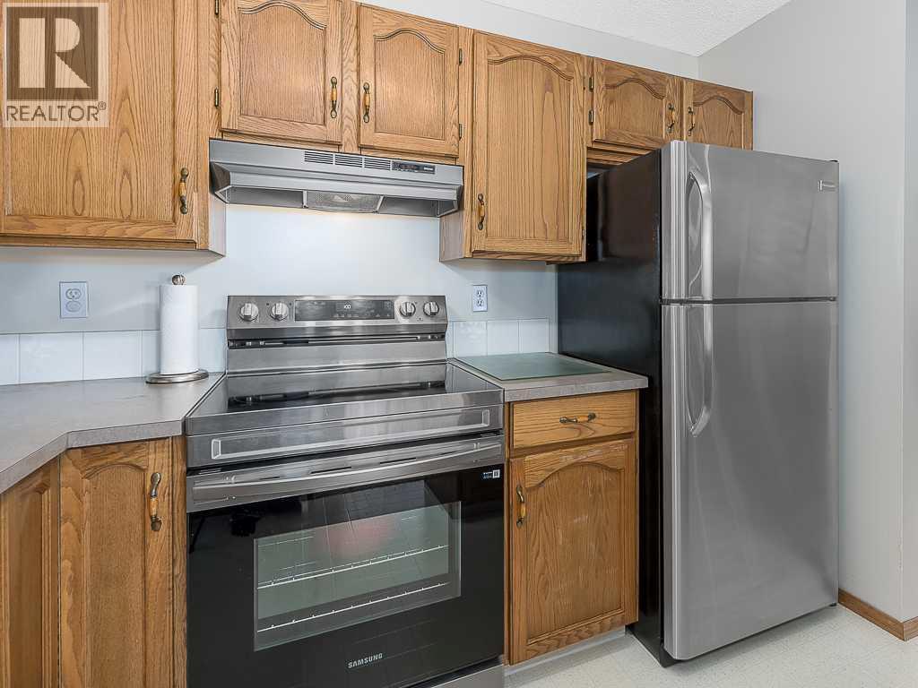 119 Mt Douglas Manor Se, Calgary, Alberta  T2Z 3C8 - Photo 8 - A2262730