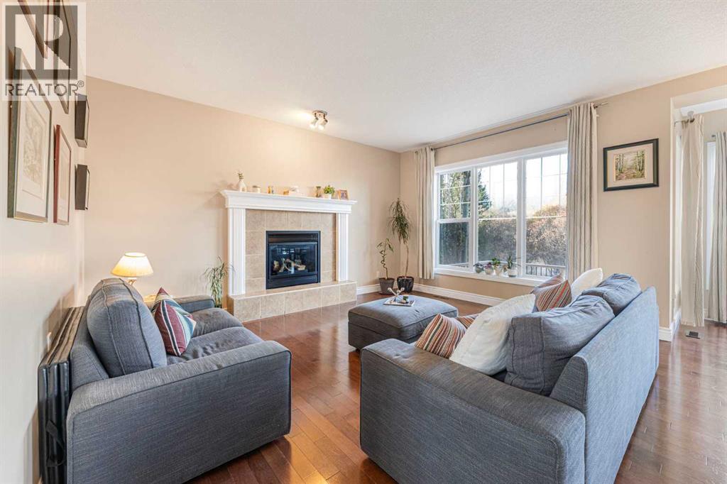 10 Tusslewood Heights Nw, Calgary, Alberta  T3L 2M6 - Photo 16 - A2271047