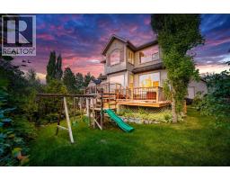 10 Tusslewood Heights NW Tuscany