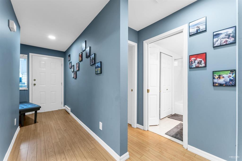 104 9310 KING GEORGE BOULEVARD, Surrey, British Columbia