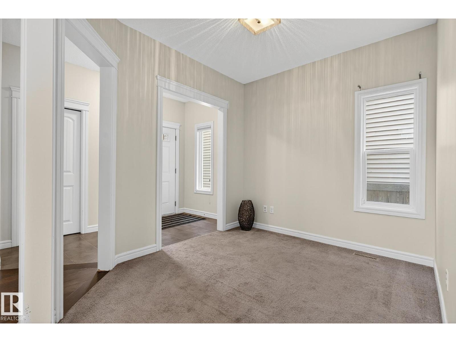 7915 18 Ave Sw Sw, Edmonton, Alberta  T6H 5S1 - Photo 19 - E4466256