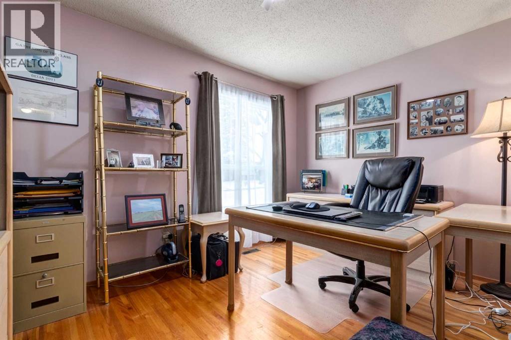 180 Maple Court Crescent Se, Calgary, Alberta  T2J 1W1 - Photo 31 - A2272905