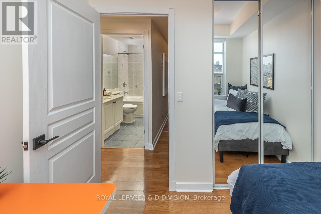 610 - 438 Richmond Street W, Toronto, Ontario  M5V 3S6 - Photo 5 - C12586934