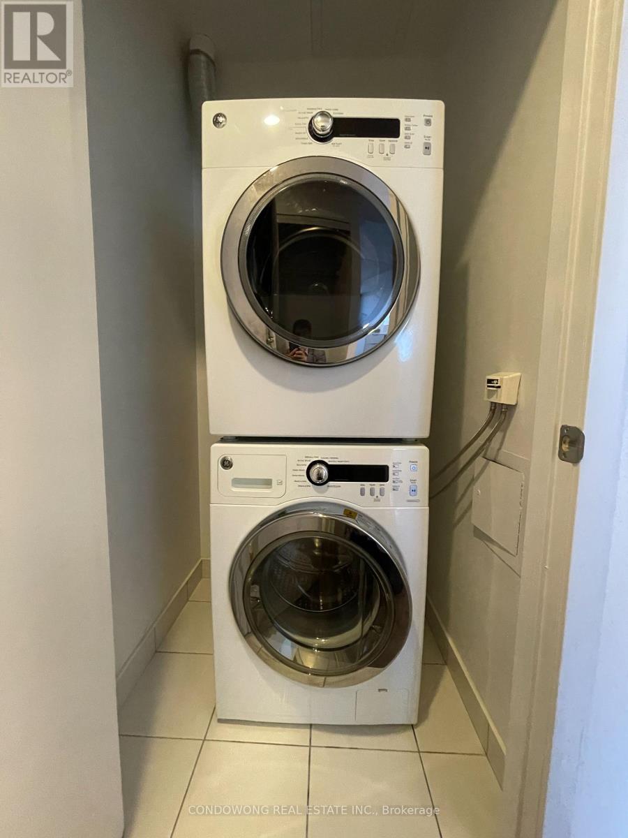 2201 - 55 Regent Park Boulevard, Toronto, Ontario  M5A 0C2 - Photo 8 - C12586974