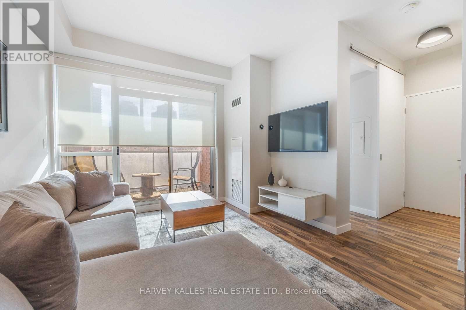 211 - 1 Shaw Street, Toronto, Ontario  M6K 0A1 - Photo 11 - C12587002