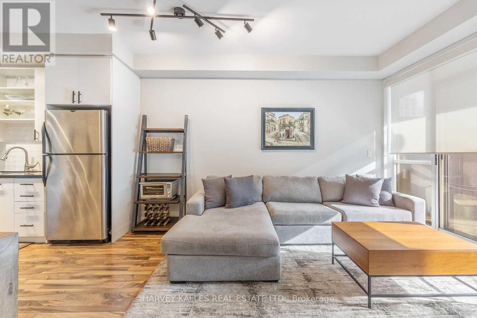 211 - 1 Shaw Street, Toronto, Ontario  M6K 0A1 - Photo 12 - C12587002