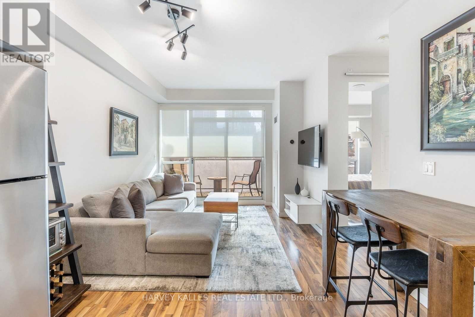 211 - 1 Shaw Street, Toronto, Ontario  M6K 0A1 - Photo 9 - C12587002