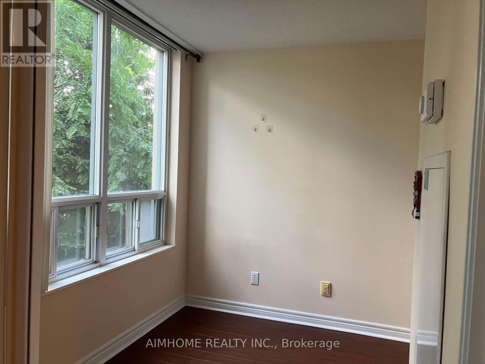 307 - 28 Empress Avenue, Toronto, Ontario  M2N 6Z7 - Photo 5 - C12585976