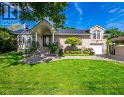11 KNOLLSIDE DRIVE, Richmond Hill, Ontario