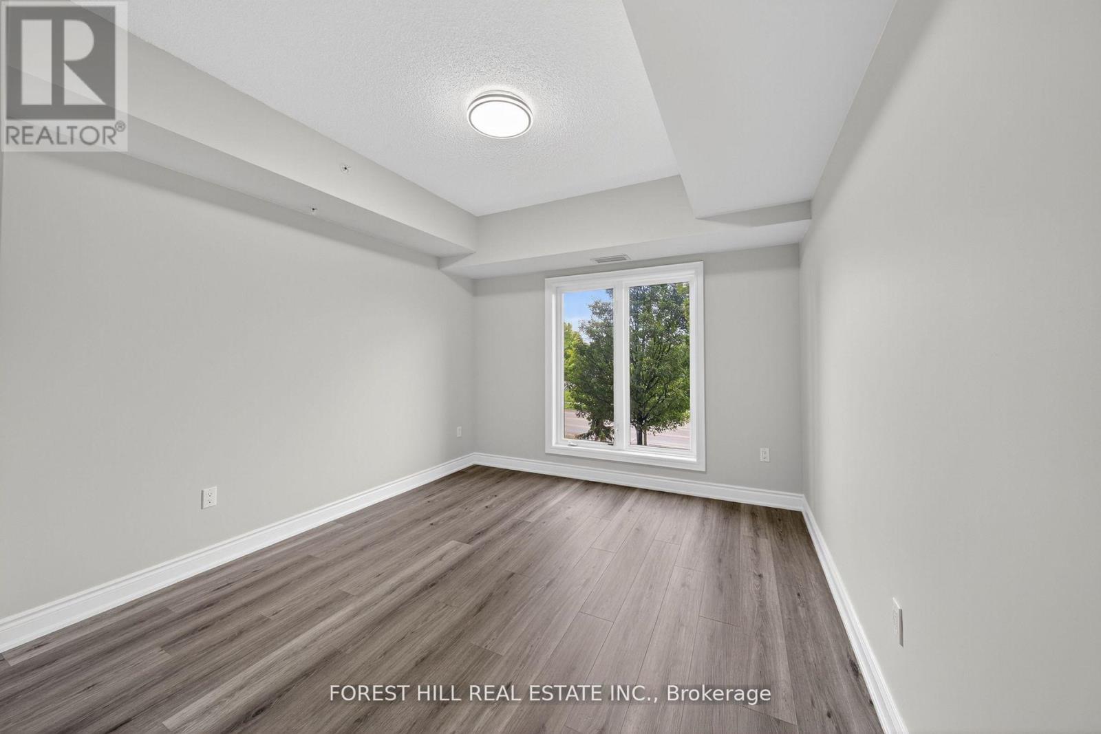 106 - 100 Dean Avenue, Barrie, Ontario  L9J 0H1 - Photo 22 - S12586964