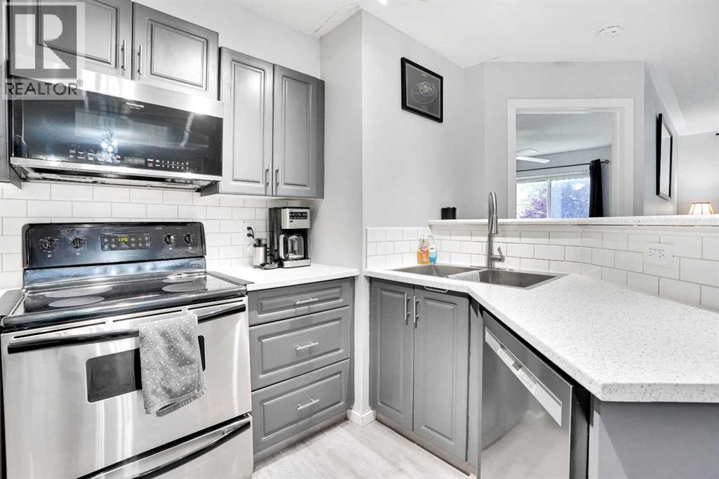 1120, 4975 130 Avenue Se, Calgary, Alberta  T2Z 4M4 - Photo 3 - A2254635