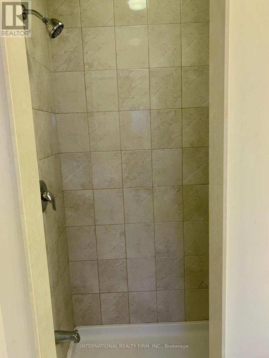 74 Fawnridge Road, Caledon, Ontario  L7C 3V3 - Photo 18 - W12586936