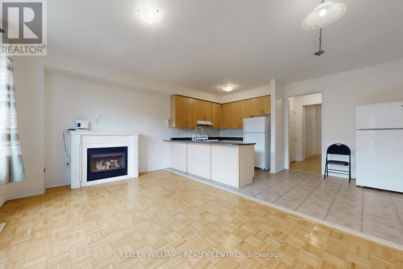 Upper - 70 Haynes Avenue, Toronto, Ontario  M3J 0C1 - Photo 3 - W12586956